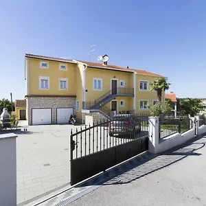  Apartment Euphemia Kroatien